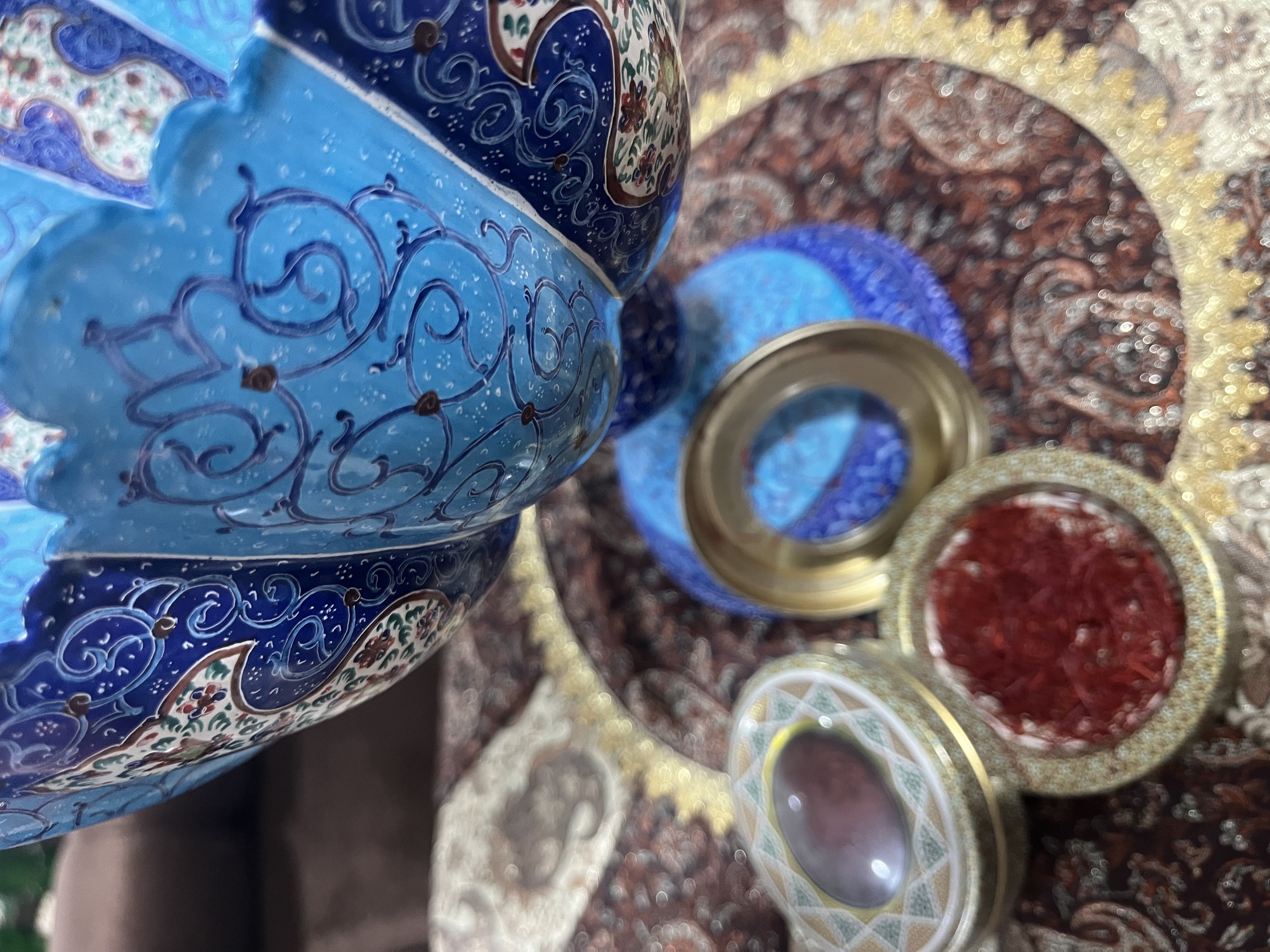 زعفران و ادویه جات