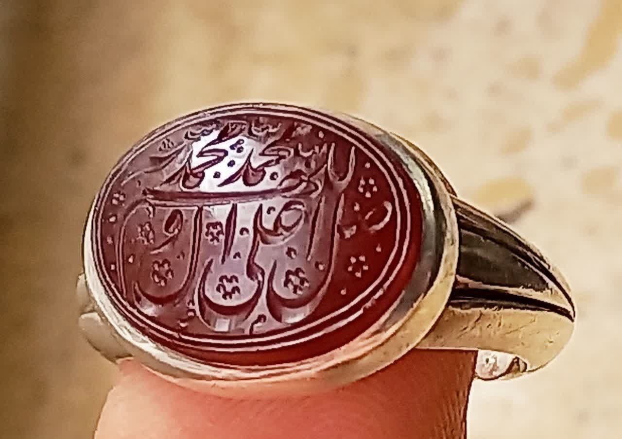 عقیق یمنی اصل