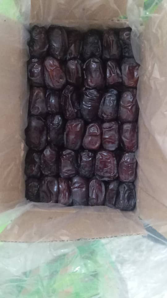 خرما مضافتی درجه یک