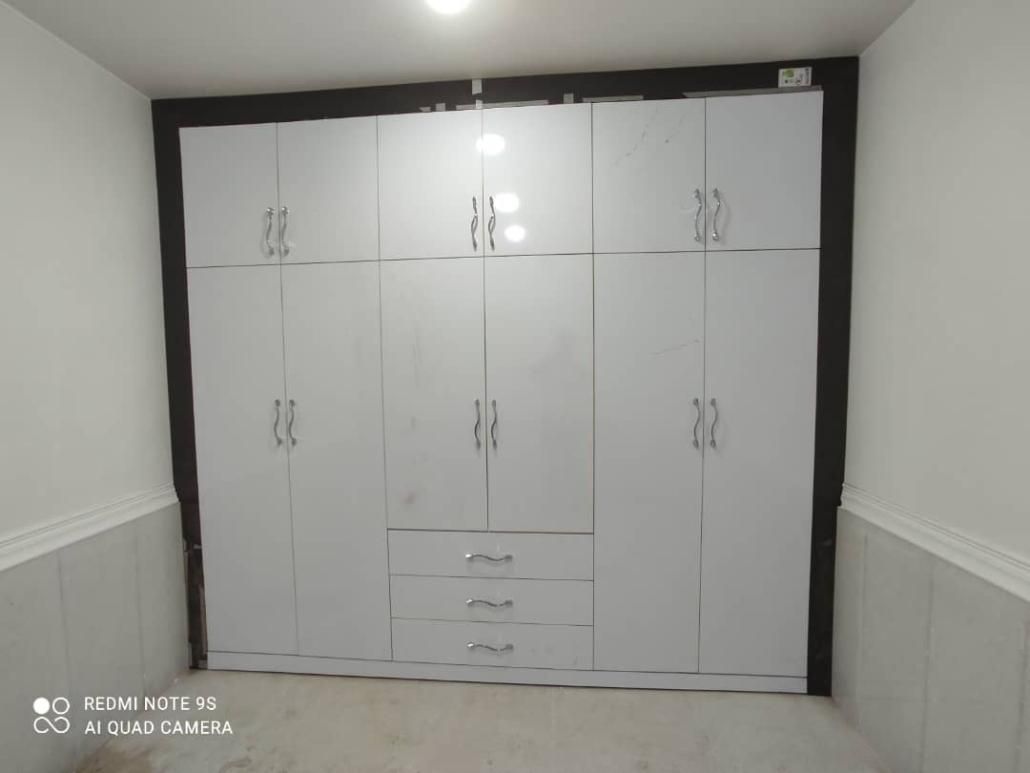 طراحی و ساخت کابینت و دکوراسیون داخلی