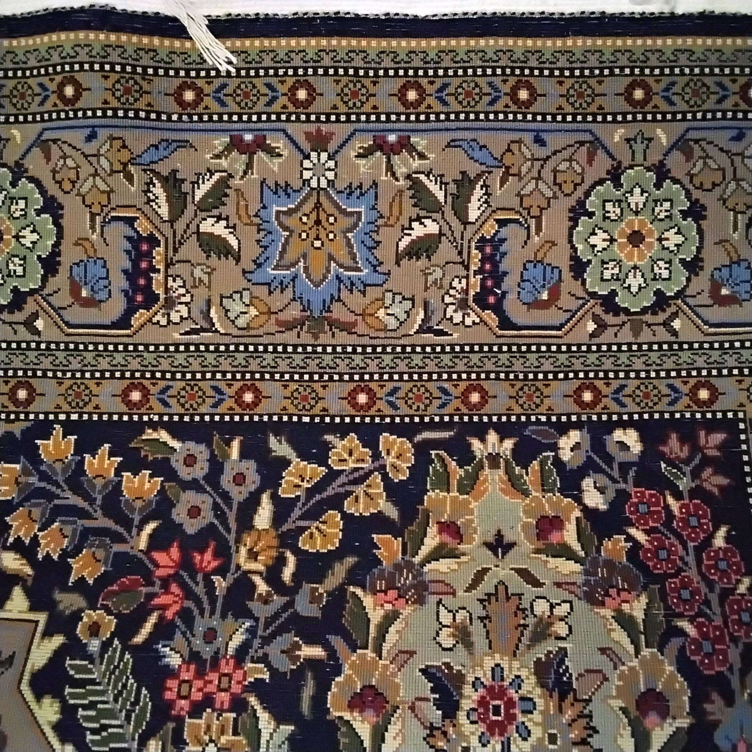 فرش دست دوم