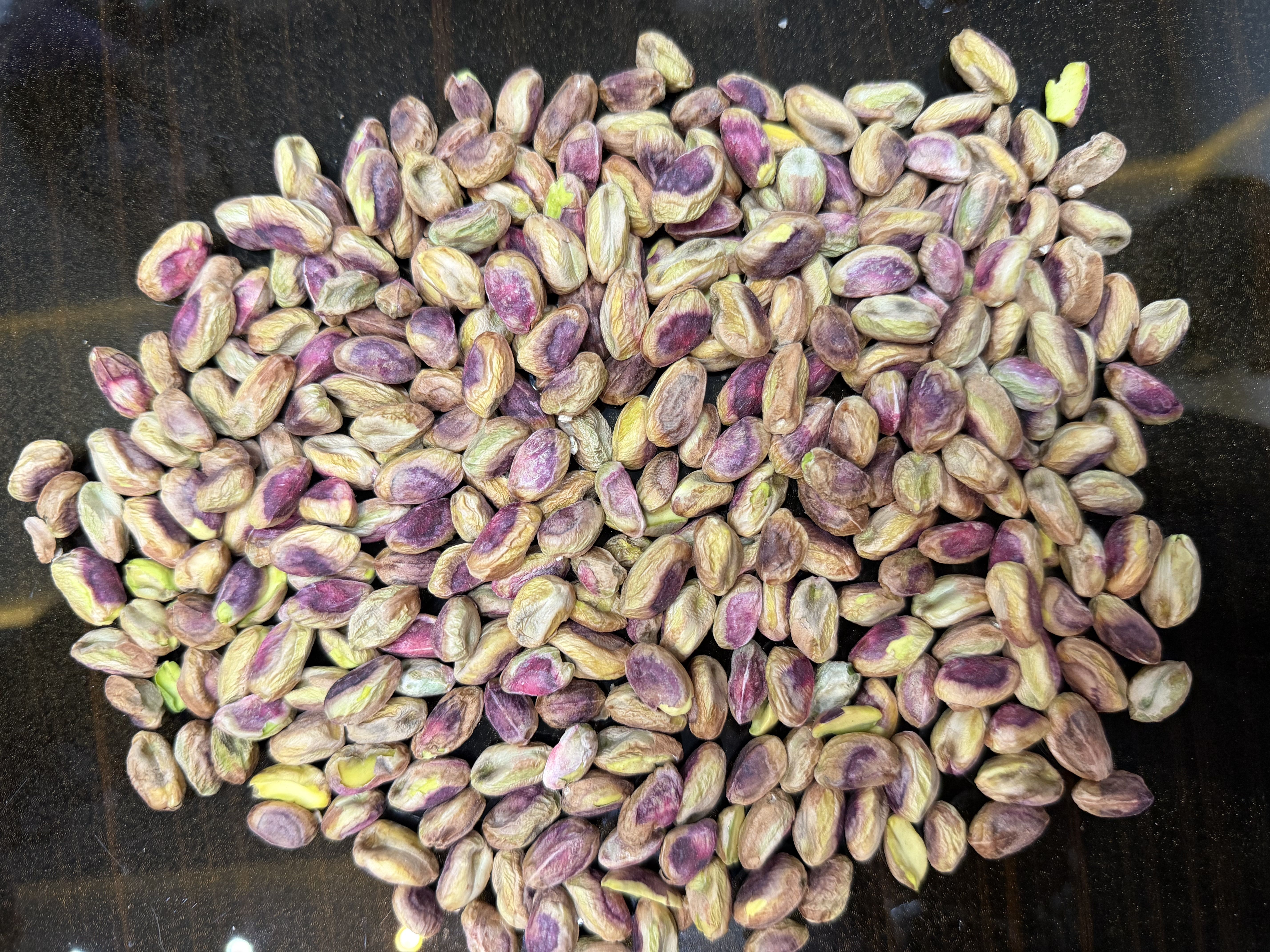 مغز پسته