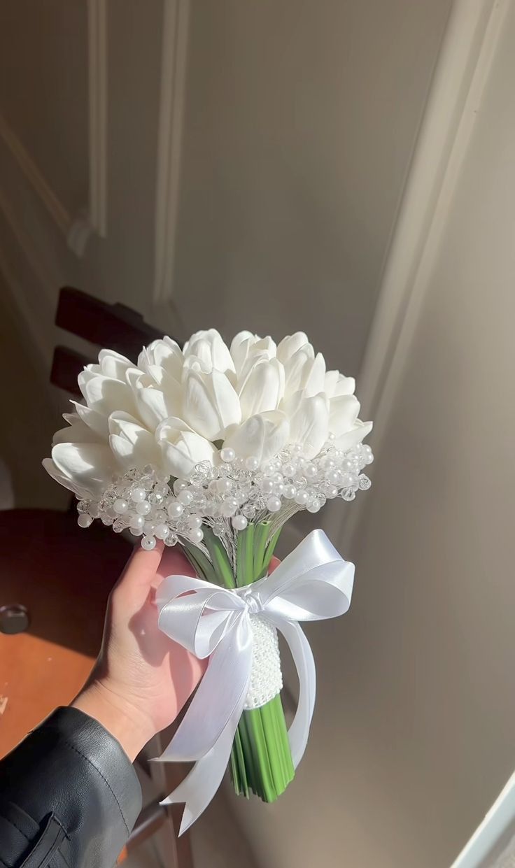 دسته گل عروس