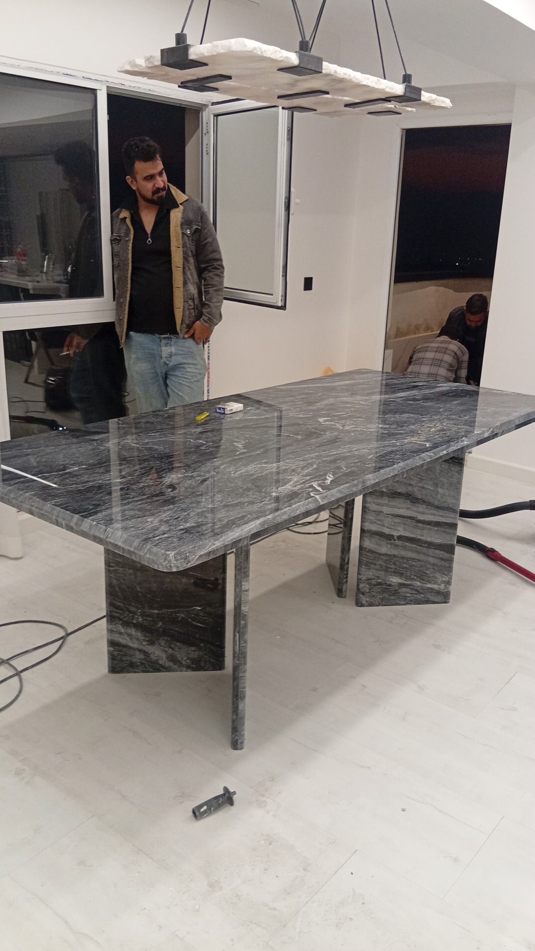 میز ناهار خوری سنگی 
