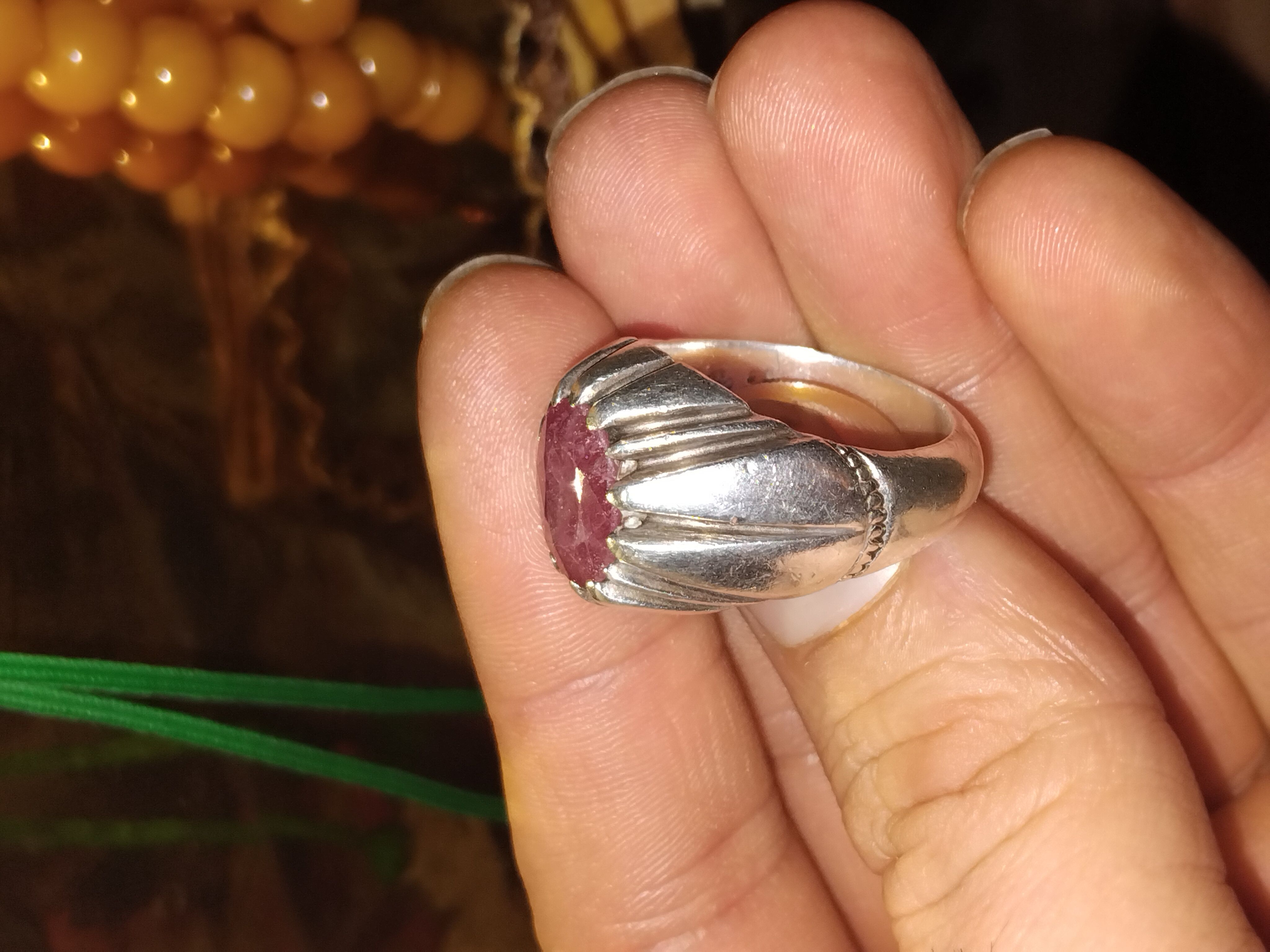 انگشتر جواهری یاقوت برمه و زمرد