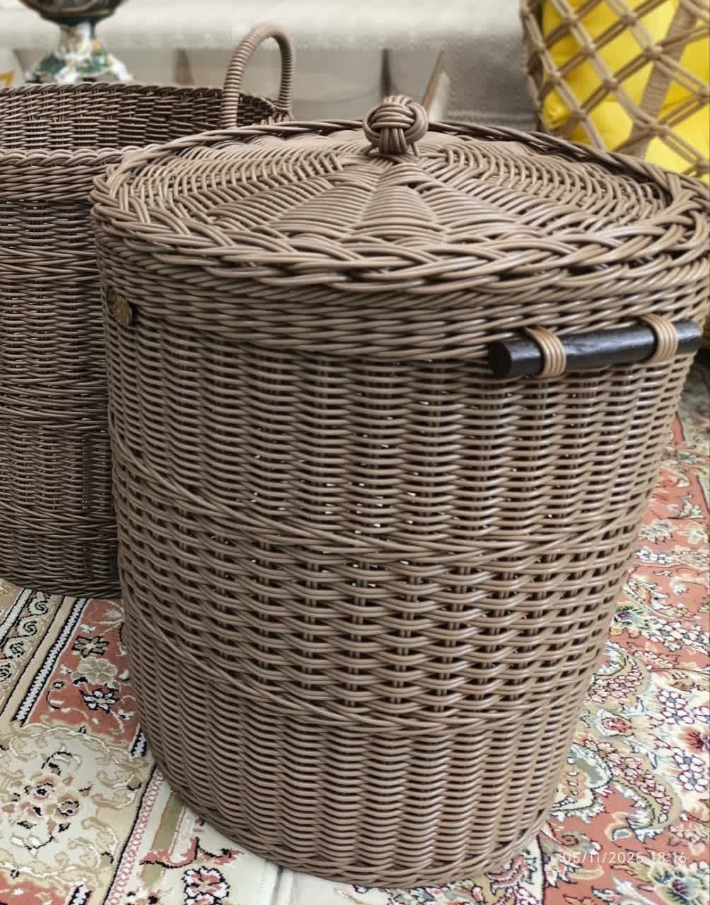 سبد حصیری
