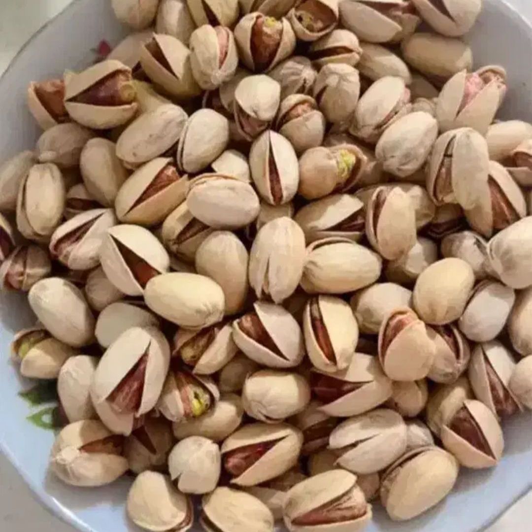 گردو  و عسل و معجون سوغات مشهد