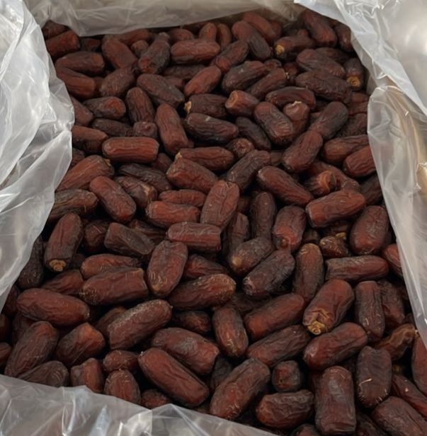 انواع خرما هرمزگان وپیارم درجه یک 