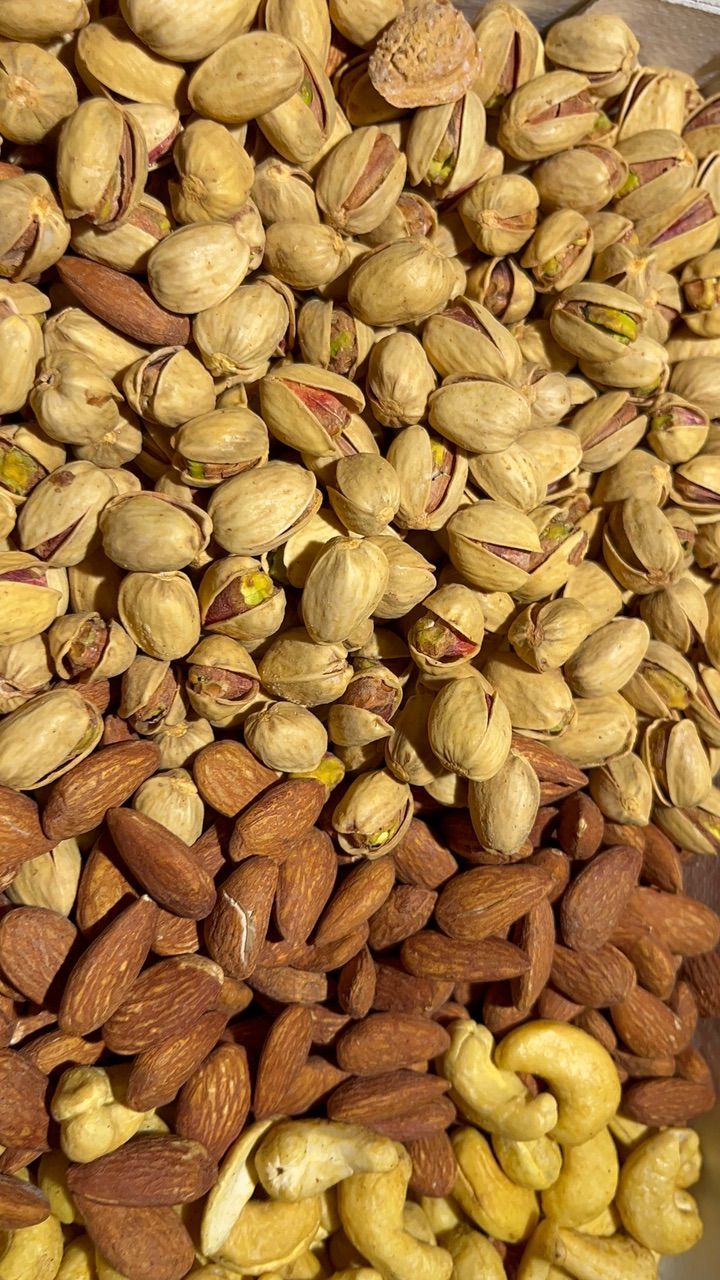 خشکبار و آجیل 