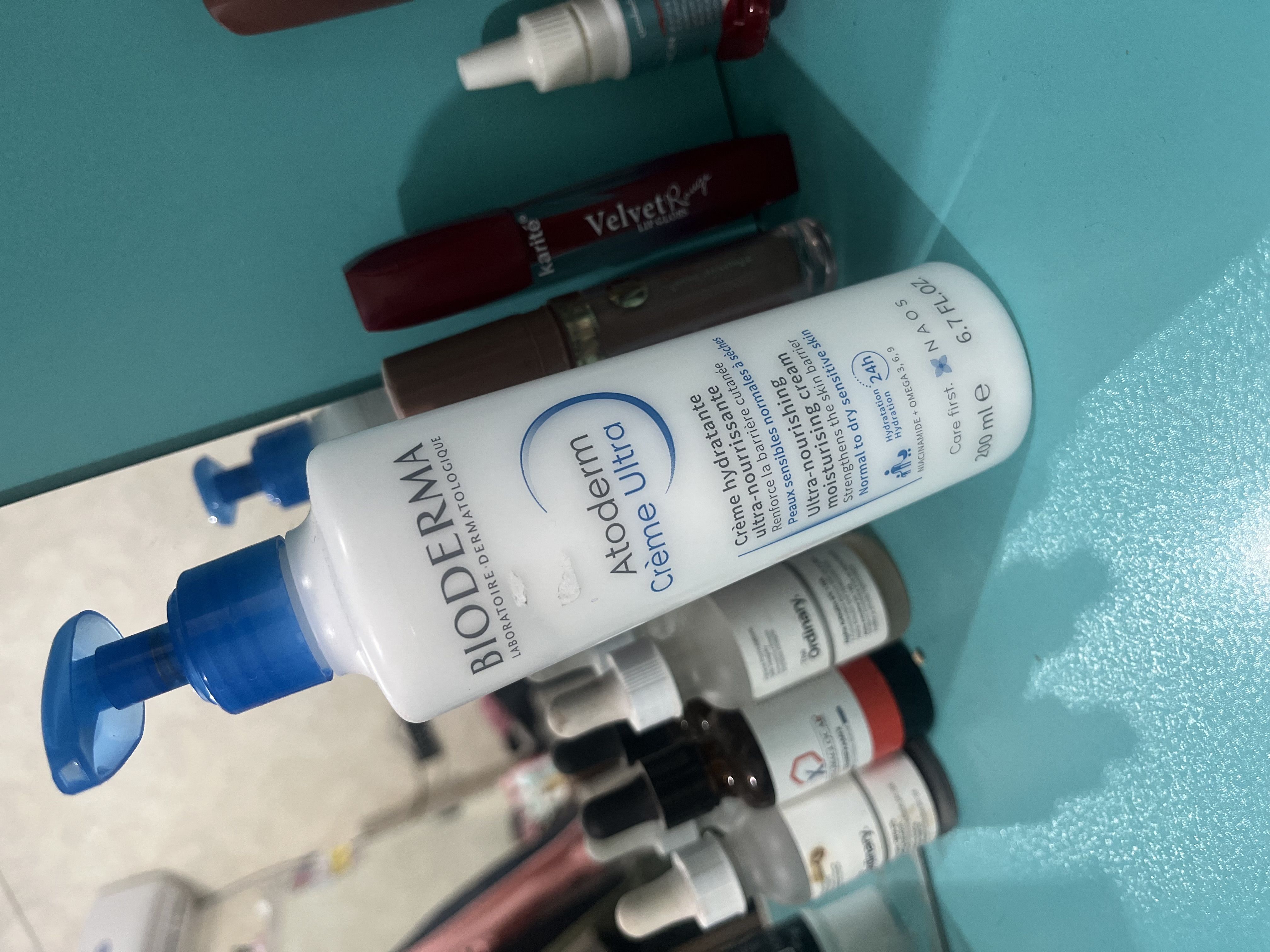 آبرسان bioderma  آبرسانی عمیق