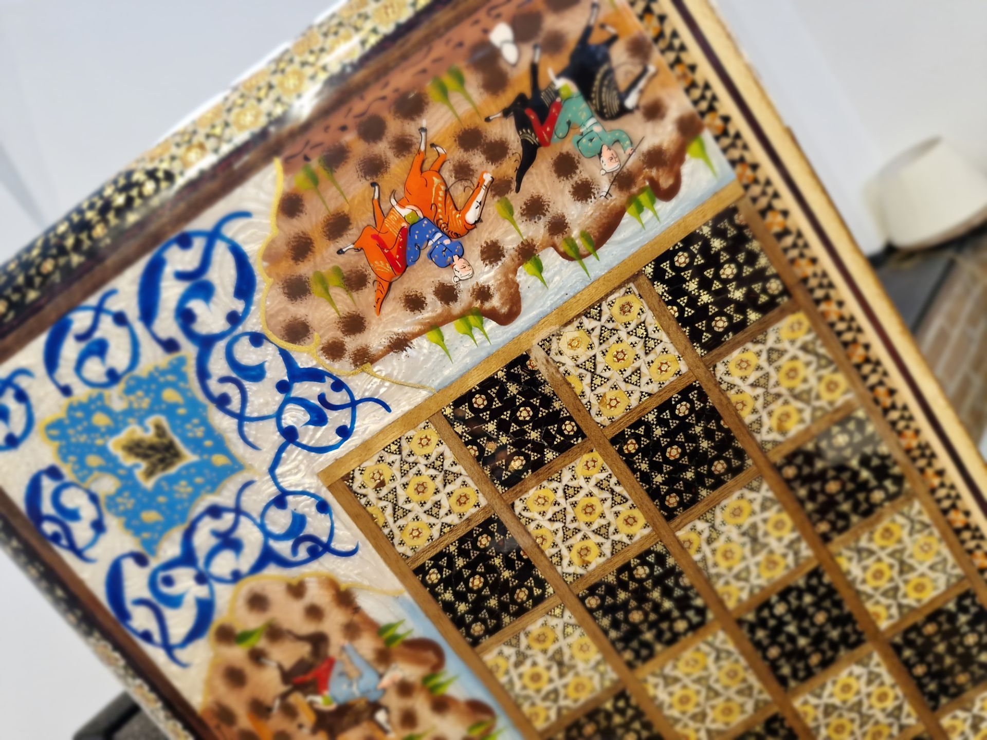 تخته نرد خاتم کاری شده