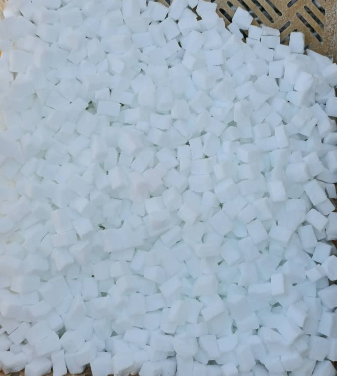 قند شکسته پختی 