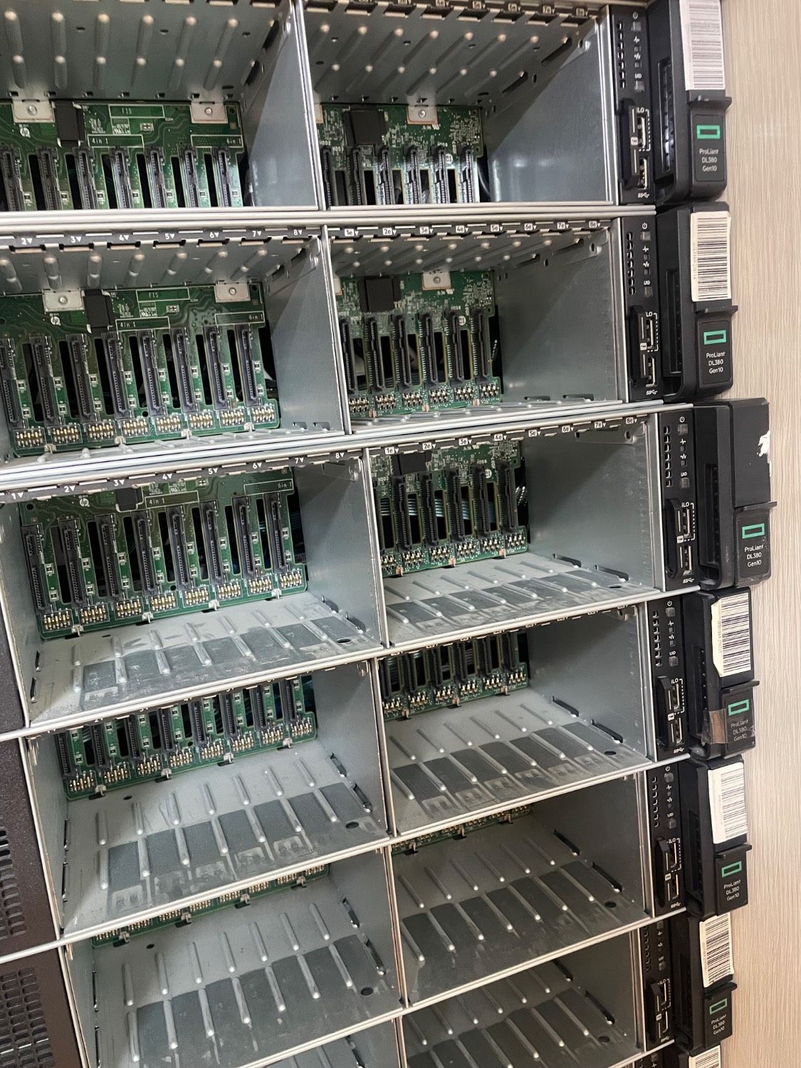 سرور استارت آپ Server DL380 G9 SFF