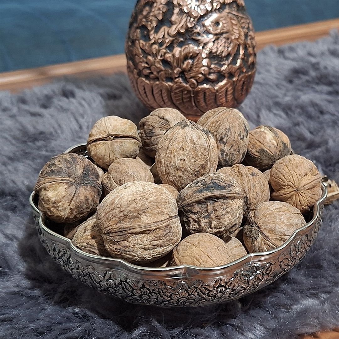 بادام  درختی ،کشمش و گردو درجه یک فارس