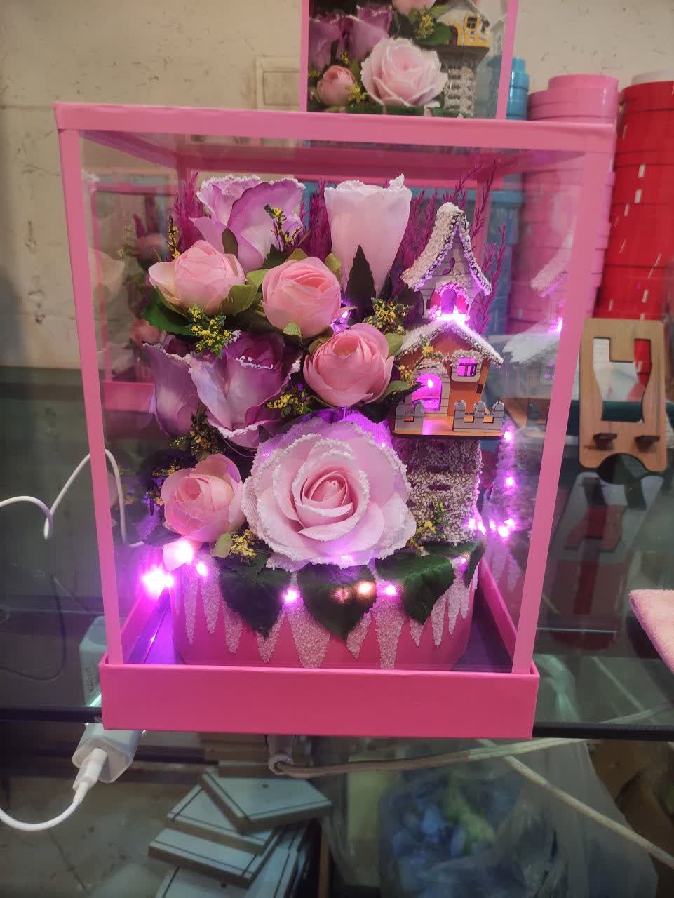 Gift of decorative flower boxes