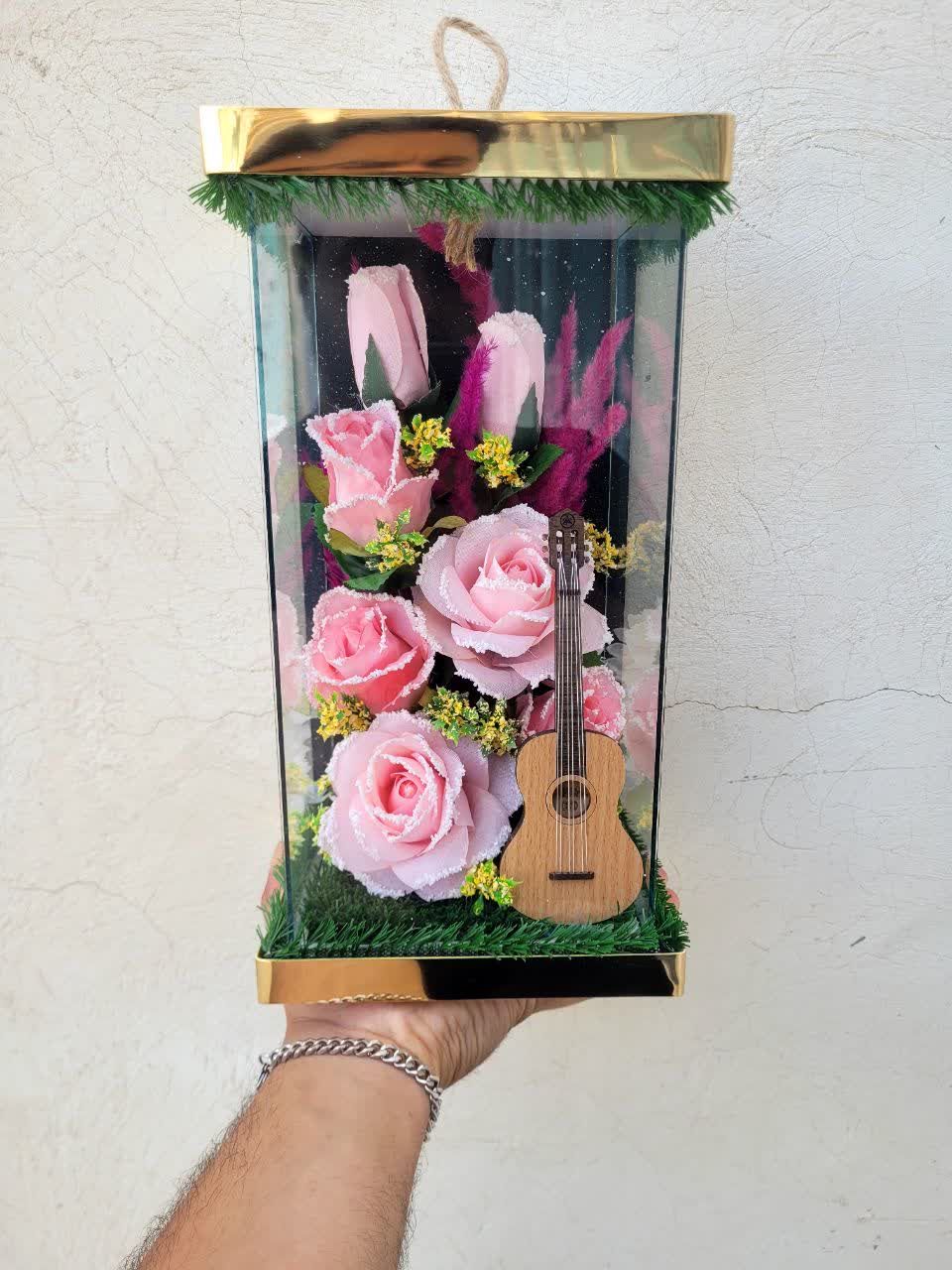 Gift of decorative flower boxes