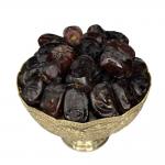 فروش انواع خرما و آب میوه و عرقیجات