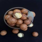 Distribution of nuts and dried fruits