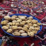 بادام و گردو درجه یک 