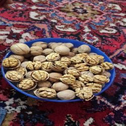 بادام و گردو درجه یک 