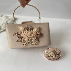ساخت کیفهای دست دوز با متریال وارداتی 