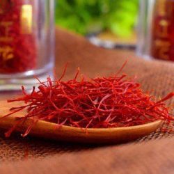 زعفران نگین