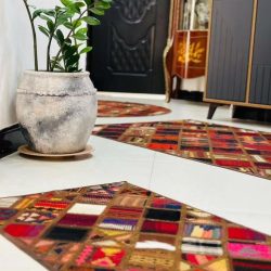 انواع محصولات کلاژ فرش و اثاثیه