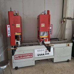 دستگاه upvc