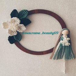 آویز دختر مکرومه