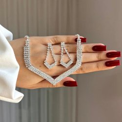 اکسسوری و تاج شنیون