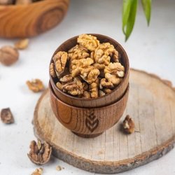 مغز گردوی اعلای تویسرکان 