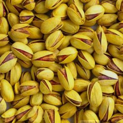 پسته زعفرانی درجه یک 