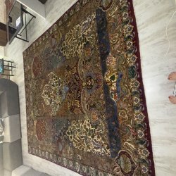 فروش فرش دست باف ١٠٠ساله (شكارگاه)
