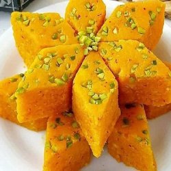 روح افزا و نان قندی 