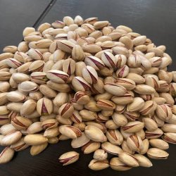 پسته درجه یک