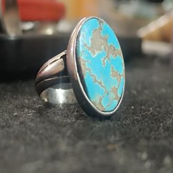 نگین فیروزه نیشابور