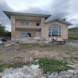 فروش املاک و مستغلات 