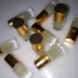 گلاب و عرقیات گیاهی 