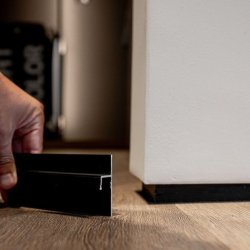نوار فلزی (پروفیل) سبک با طراحی مدرن