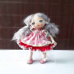 عروسک با طراحی چهره اختصاصی