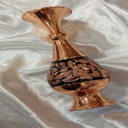 گلدان مسی قلم کاری شده