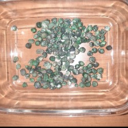 فروش سنگ گارنت دمانتویید