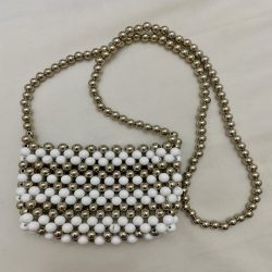 حقيبة لؤلؤة مصنوعة يدوياً