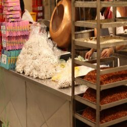 نقل و حلوای هویج و گردو ارومیه