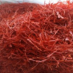 زرشک وزعفران مرغوب خراسان جنوبی