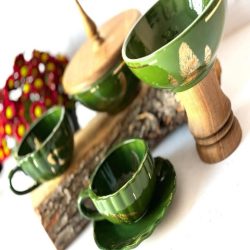 أطباق السيراميك المصنوعة يدويا